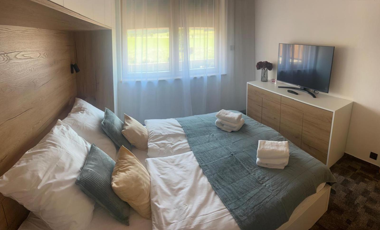 Apartman E4 Hrabusice Bagian luar foto